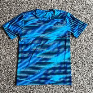 Nike Men Dri-Fit Blue Black Printed Legend Crewneck
Workout T-Shirt, size small